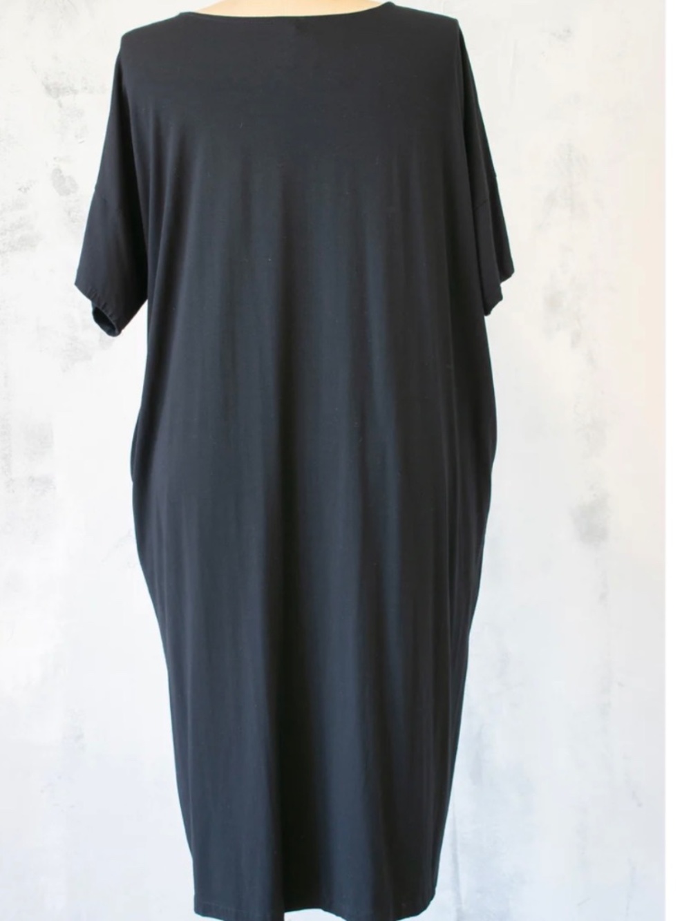 Avivit t-shirt dress - Picture 3 of 6